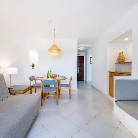 Apartamento Modha